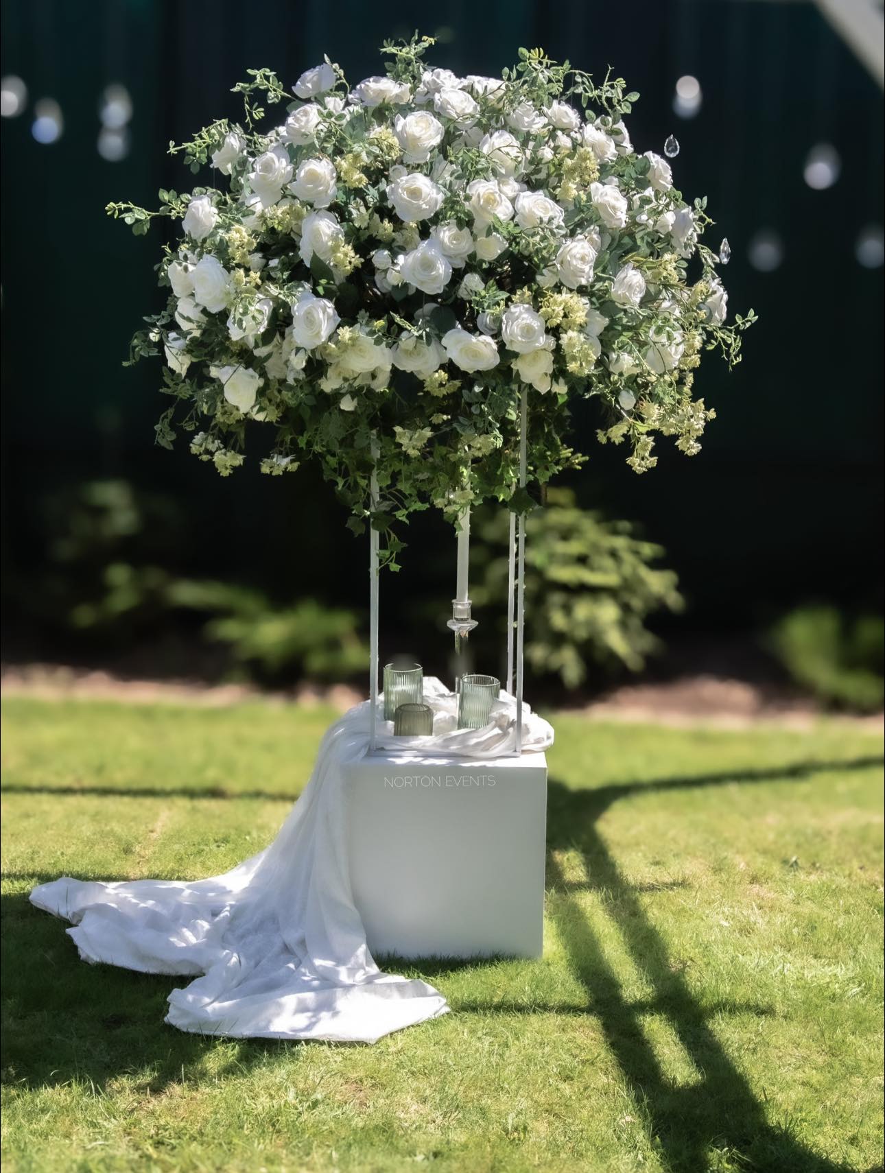 ENGLAND | 🇫🇷🇧🇷 | EVENTS DESIGN AND HIRE COMPANY | 07507974838 | SDA Stylist @estella_norton_versace